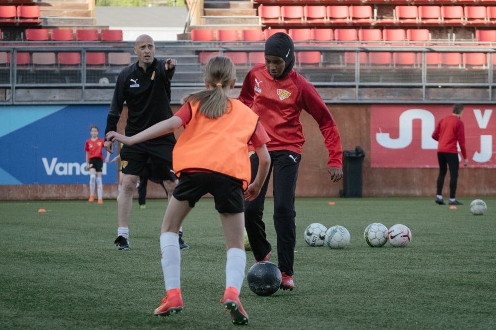 Finland's football association offers free sports hijabs to boost diversity